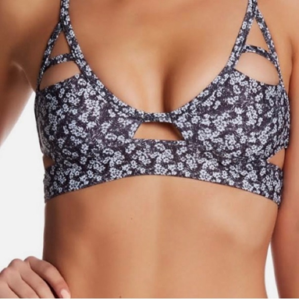 TAVIK swim bikini top